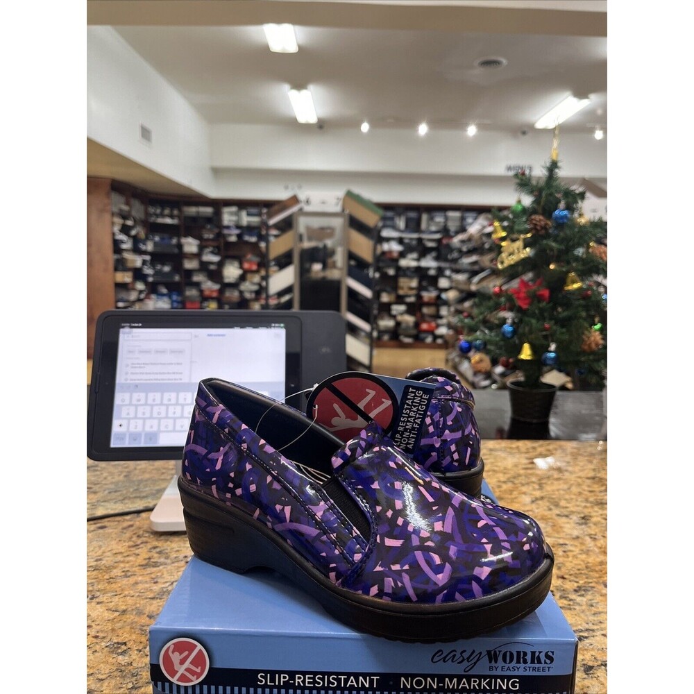 Easy Works Leeza Women's Slip On Clogs Purple Slip Resistant Size 5M